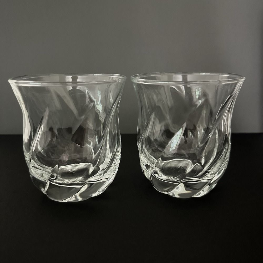 Set of 2 Anchor Hocking Swirl Tulip Heavy Base 9oz Old-Fashioned Glasses ACH22
